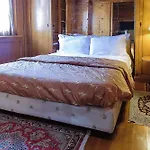 Palazzo Ca' Bernardo By Francesco Molon Guest house Venice