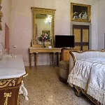 Palazzo Ca' Bernardo By Francesco Molon Guest house