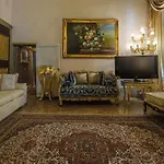 Palazzo Ca' Bernardo By Francesco Molon 4*