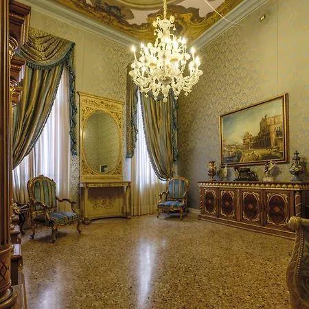 Palazzo Ca' Bernardo By Francesco Molon بيت ضيافة 4*
