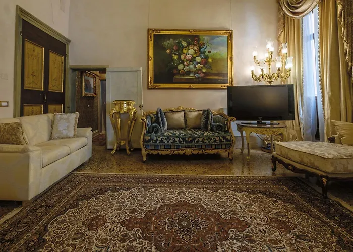 Palazzo Ca' Bernardo By Francesco Molon 4*