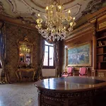 Palazzo Ca' Bernardo By Francesco Molon Gasthuis Venetië