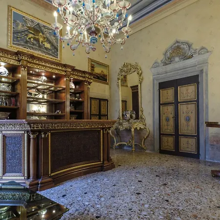 Palazzo Ca' Bernardo By Francesco Molon Guest house Venice