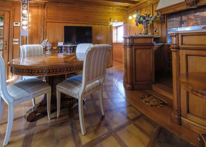 Palazzo Ca' Bernardo By Francesco Molon 4*