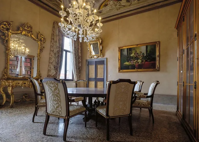 Palazzo Ca' Bernardo By Francesco Molon Affittacamere 4*