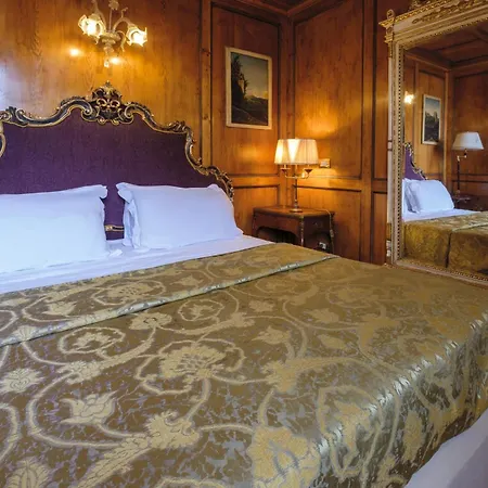 Palazzo Ca' Bernardo By Francesco Molon البندقية