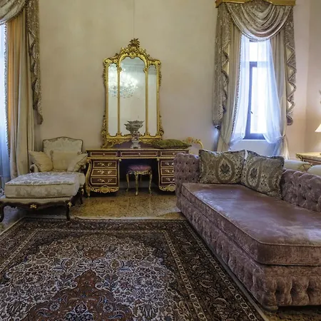 Maison d'hôtes Palazzo Ca' Bernardo By Francesco Molon 4*