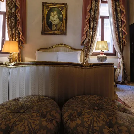 Palazzo Ca' Bernardo By Francesco Molon Maison d'hôtes 4*