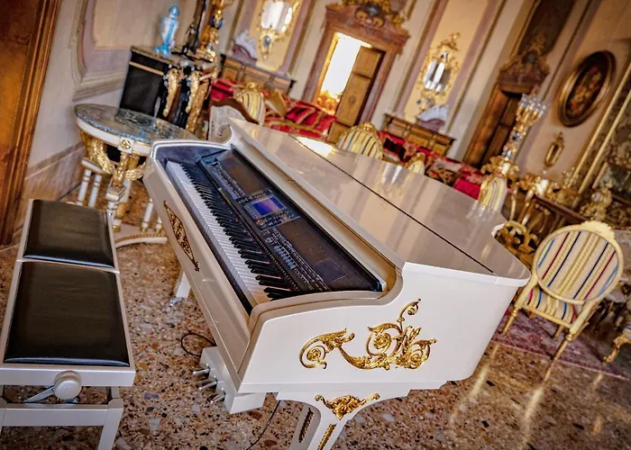 Palazzo Ca' Bernardo By Francesco Molon 4* Venecia